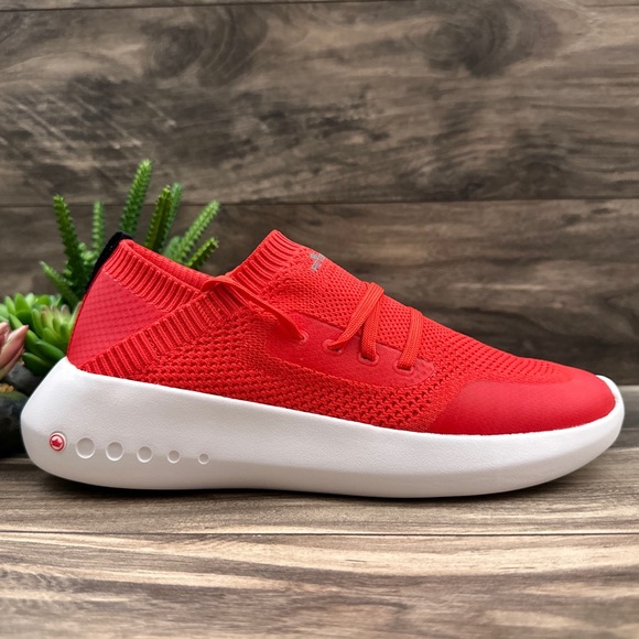 NIB Peter Millar Hyperlight Glide Sneaker US 8 Red A SMALL SNAG ON SHOE LACE - Picture 7 of 15